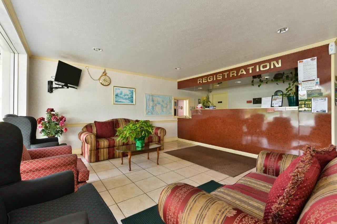 Americas Best Value Inn Suites סאות' בוסטון מראה חיצוני תמונה